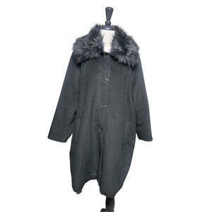 Chico's Black Trench Coat With Faux Fur Collar Size 4 Small